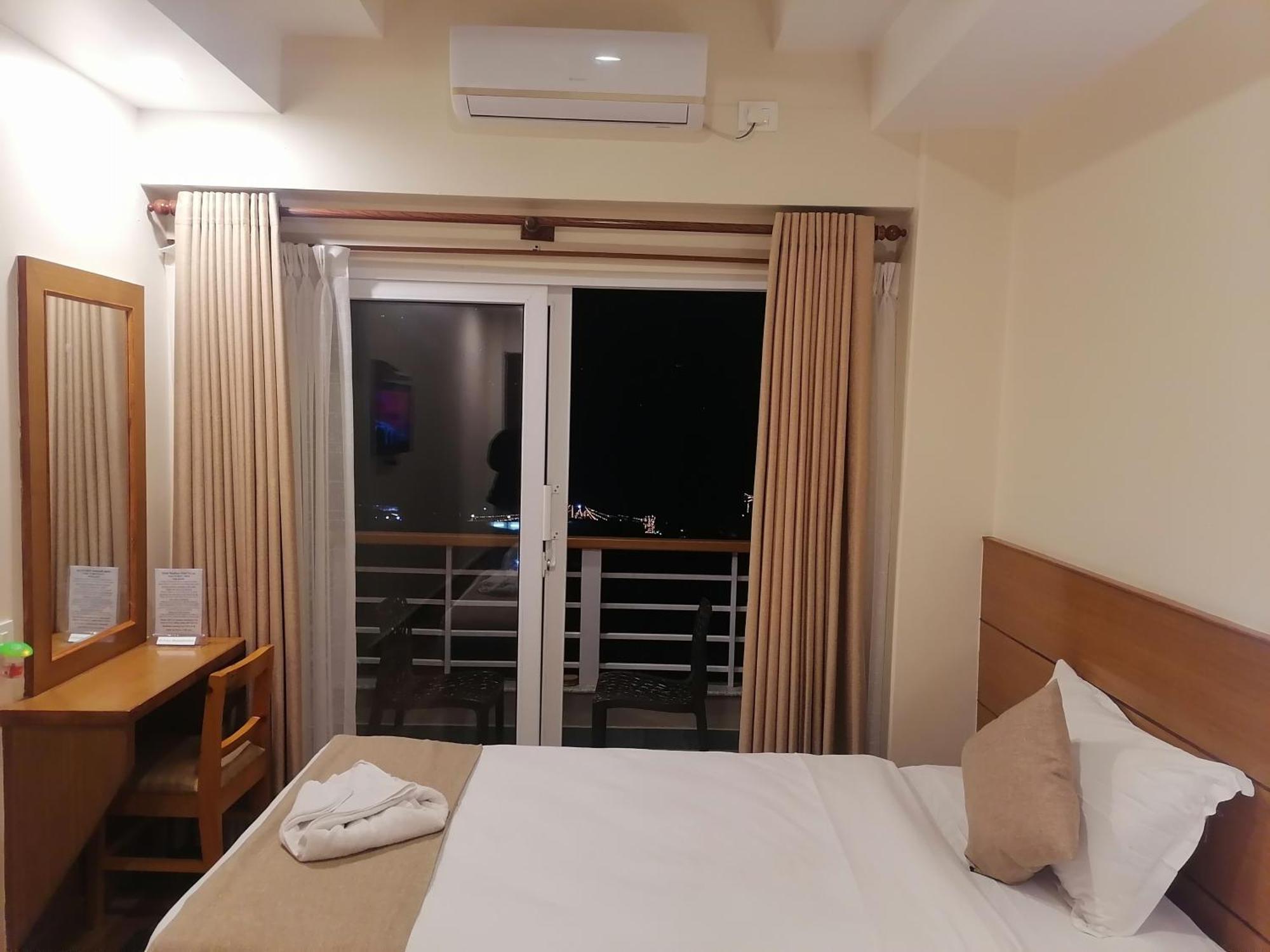 Urban Boutique Hotel Pokhara Eksteriør bilde
