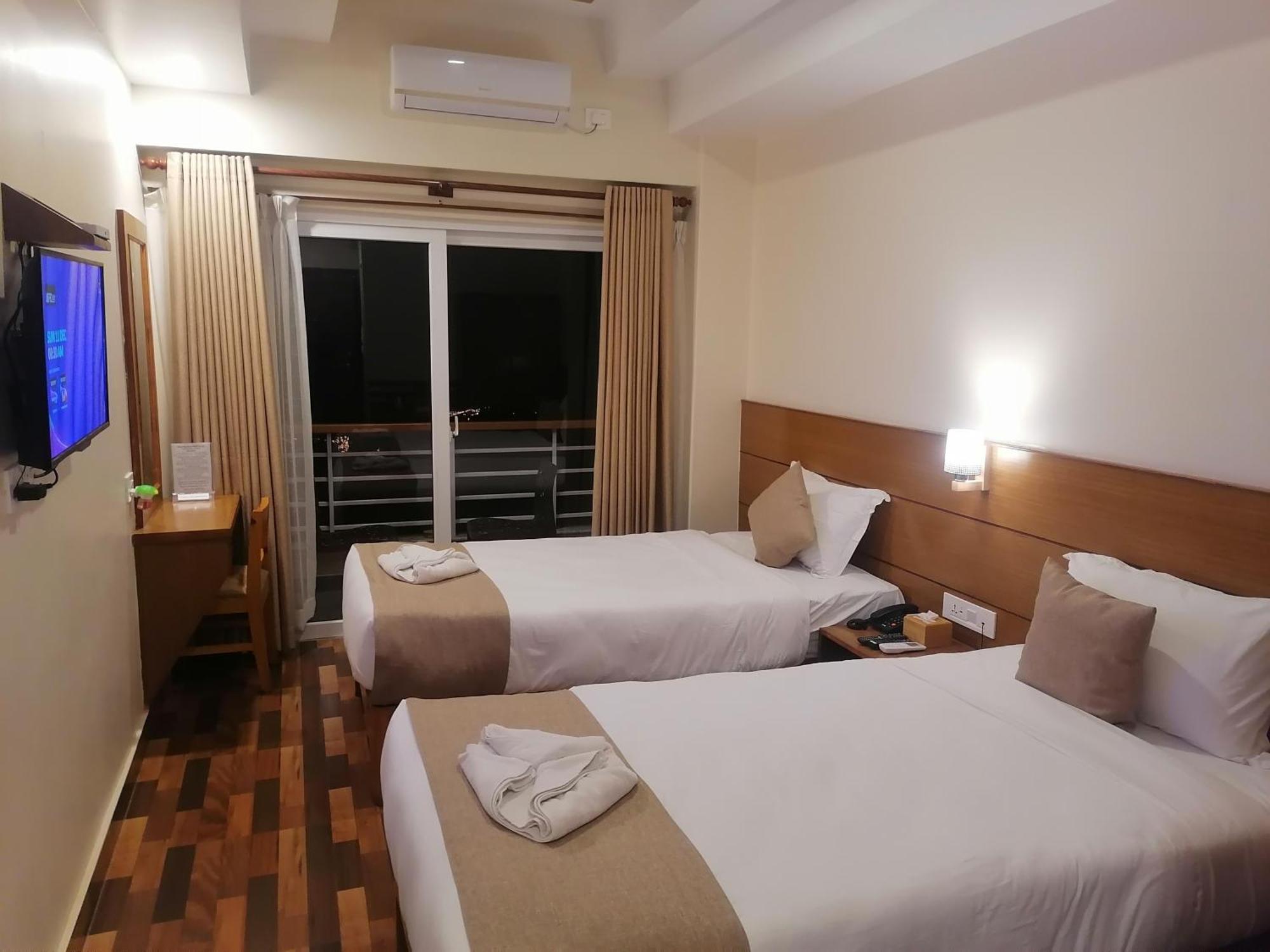 Urban Boutique Hotel Pokhara Eksteriør bilde