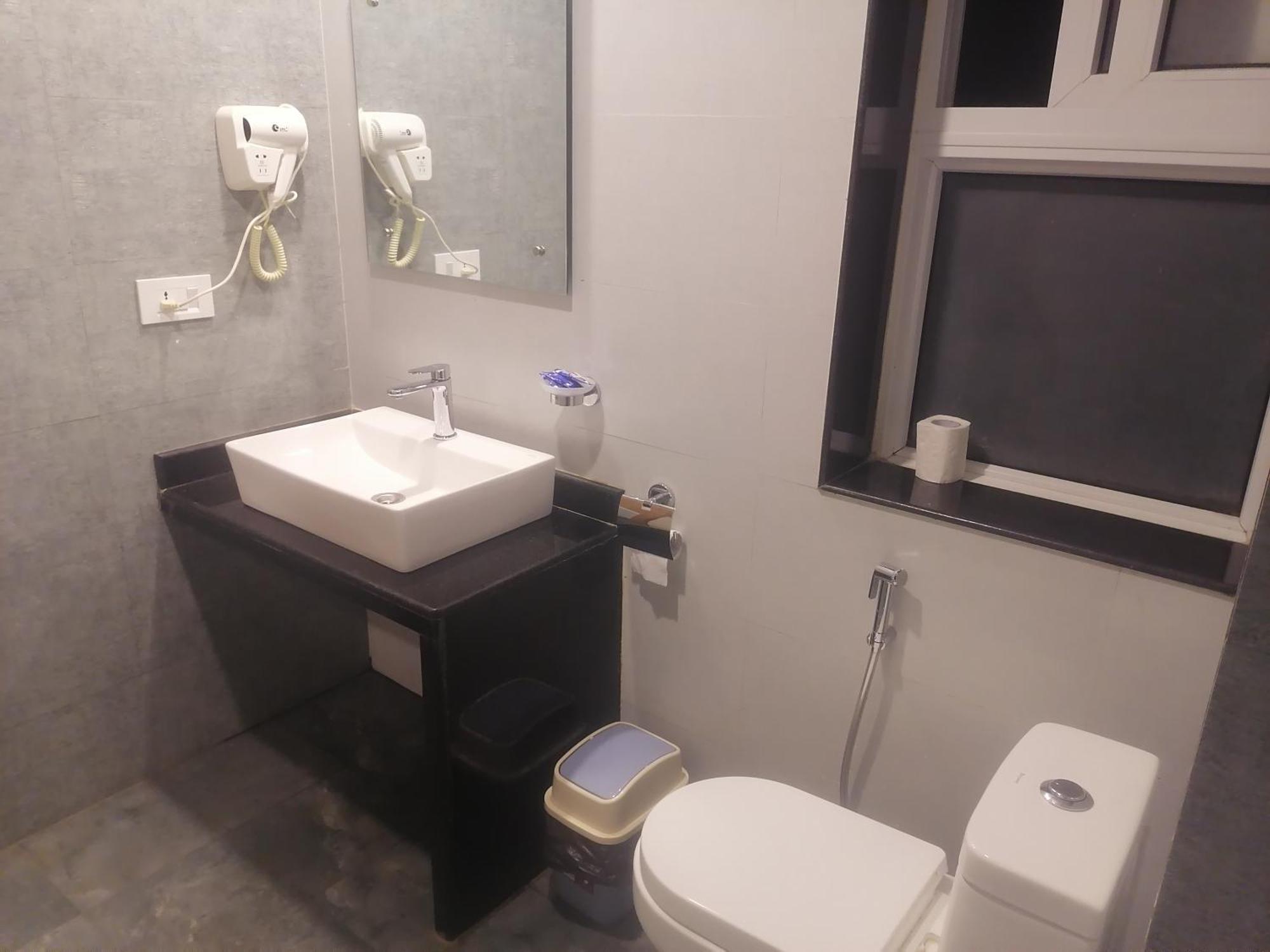 Urban Boutique Hotel Pokhara Eksteriør bilde