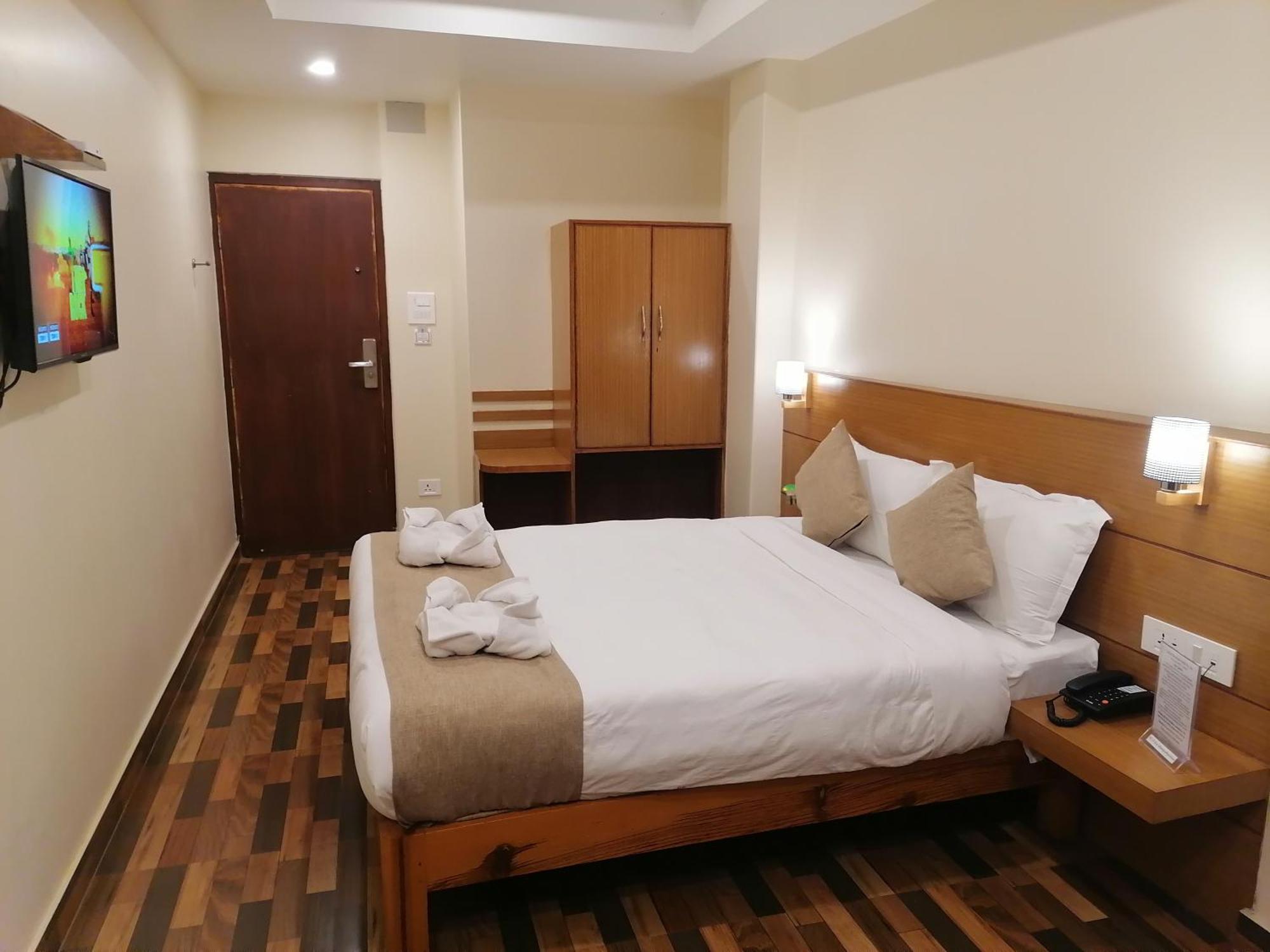 Urban Boutique Hotel Pokhara Eksteriør bilde